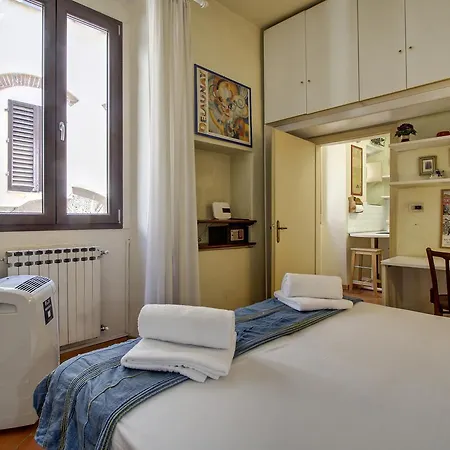 Piazza San Remigio Hotel Florence